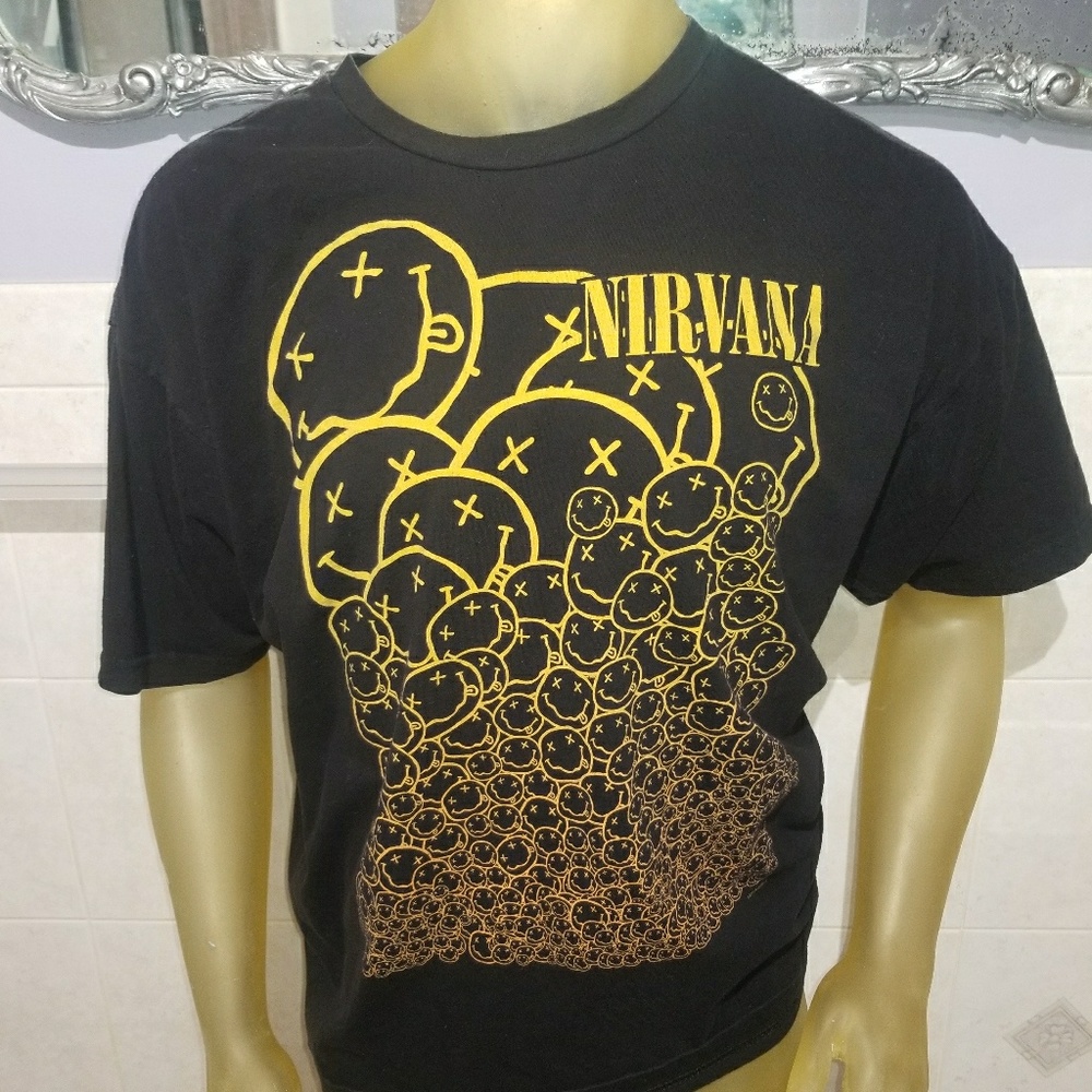 Vintage Nirvana Men's Black Smiley Face T-Shirt XL